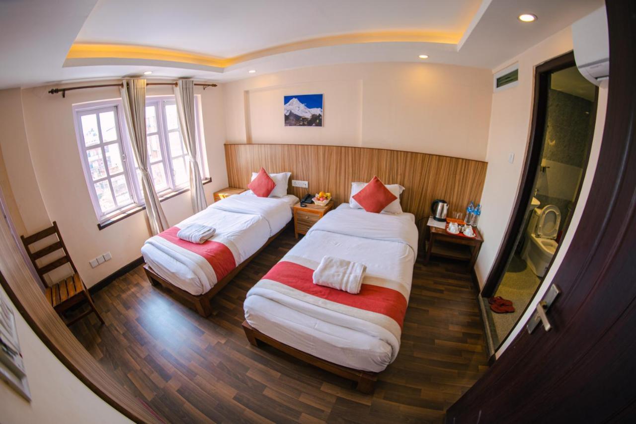 Hotel Chhimeki Катманду Екстер'єр фото